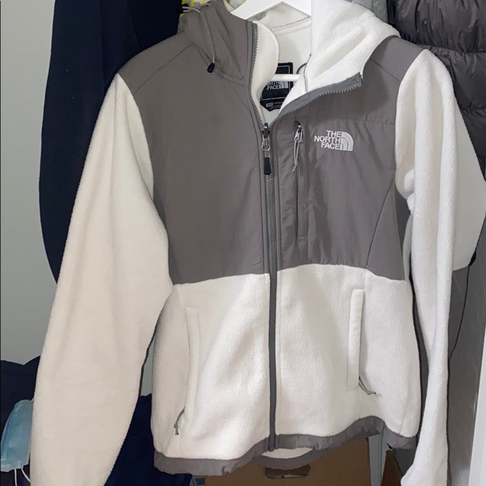 North face white jacket